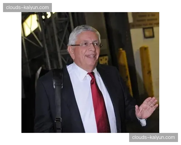 劳资谈判僵局持续，联盟与工会尚未就任何实质议题达成共识