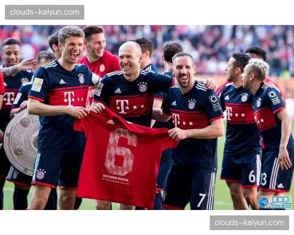 欧冠门票发售情况：安联球场、伯纳乌球场次回合门票均已售罄